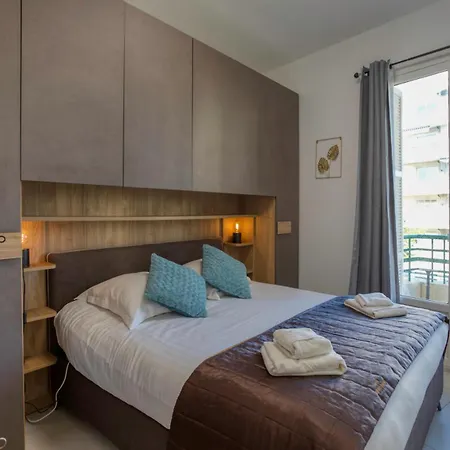 #35 Promenade Vue Proche Aeroport Balcon &ac
